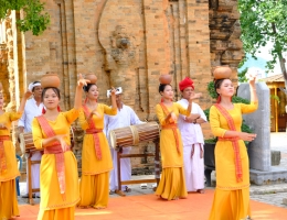 Du xuân Tết 2017