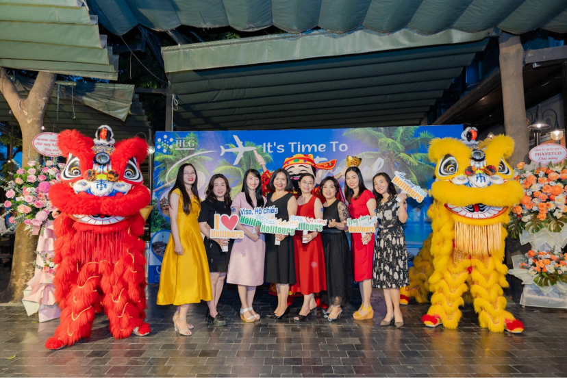 Recap Lễ Ra Mắt Văn Phòng Du Lịch HoliTours  Thuộc Công Ty TNHH Tập Đoàn Hoàng Linh